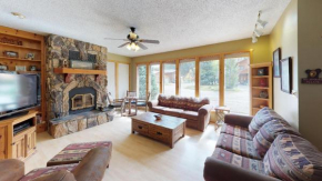 Streamside Retreat On The River With High Speed Wifi And Ac